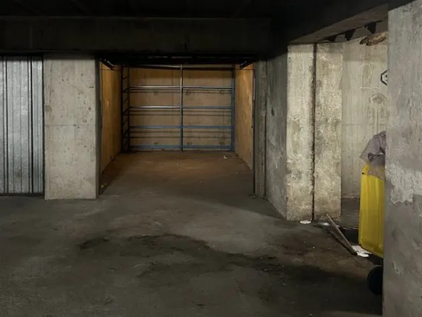 Parking 15 m²
