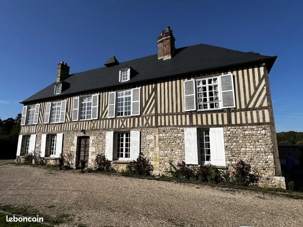 Château 12 pièces 400 m²