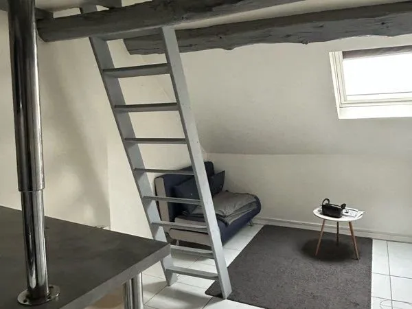 Studio meublé 17m² avec mezzanine - Pontoise centre