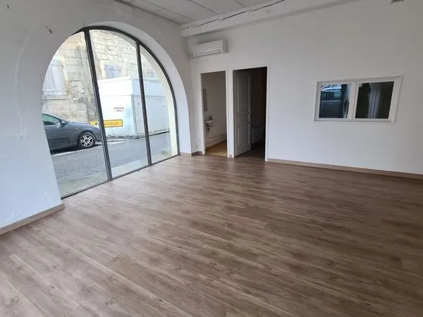 Bureaux 1 pièce 42 m²
