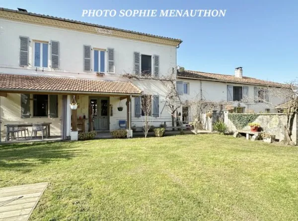 Maison bourgeoise 8 pièces 230 m²