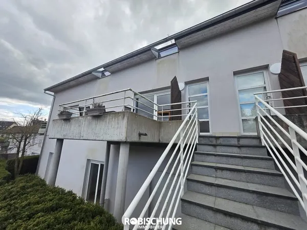 Appartement de type F3 en duplex, au 1er étage