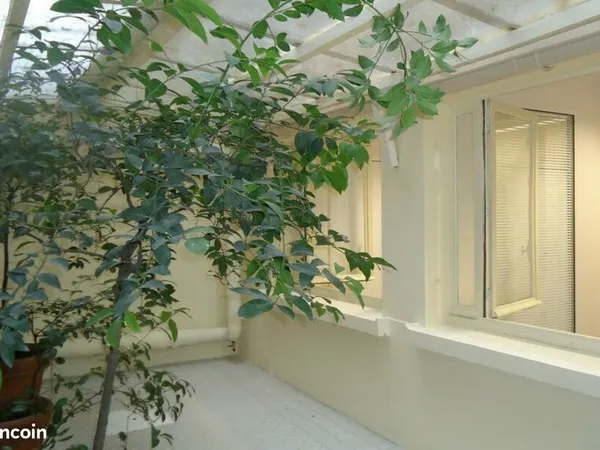 Bureaux 75 m²