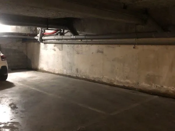 Location Place de Parking Baco/Lieu Unique