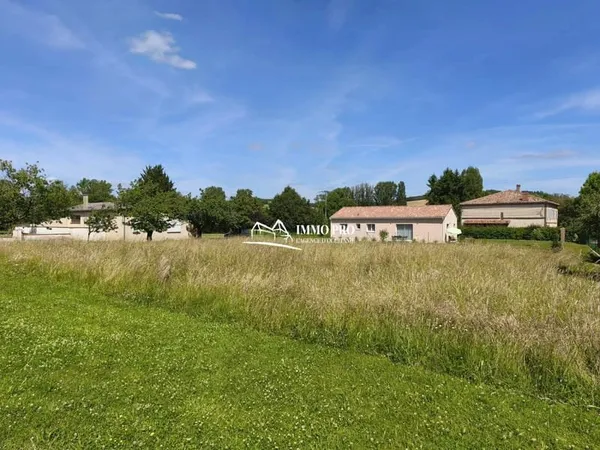 Isle en Dodon Terrain constructible 1.138m²
