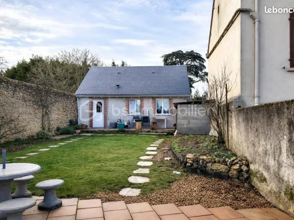 Studio 3 pièces 70 m²