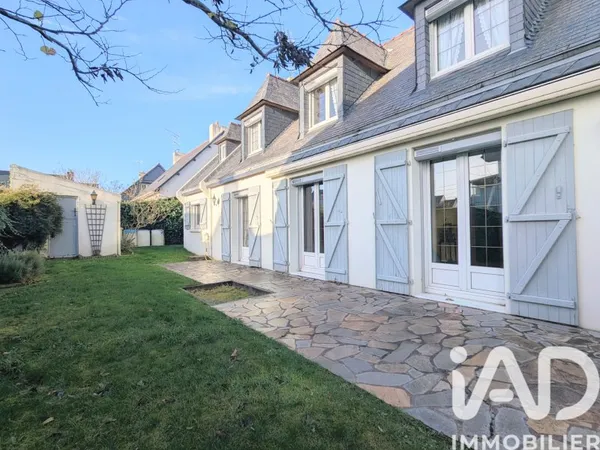 Maison 7 pièces 136 m²