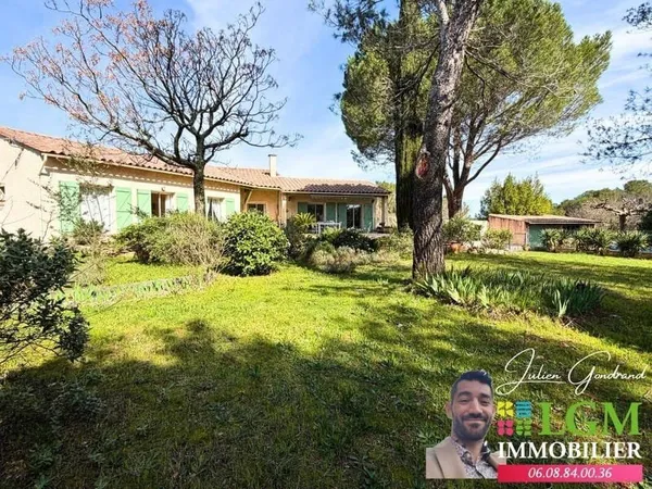 Maison de plain-pied 5 pièces 150 m²