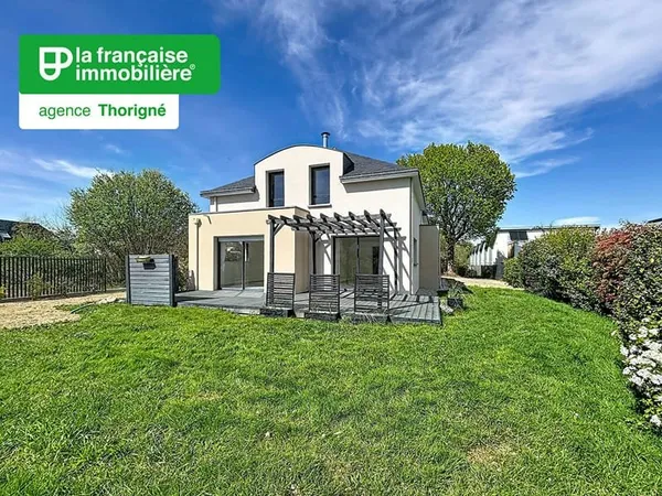 Maison contemporaine - 150m² habitables - 5 chambres - Thorigné-Fouillard
