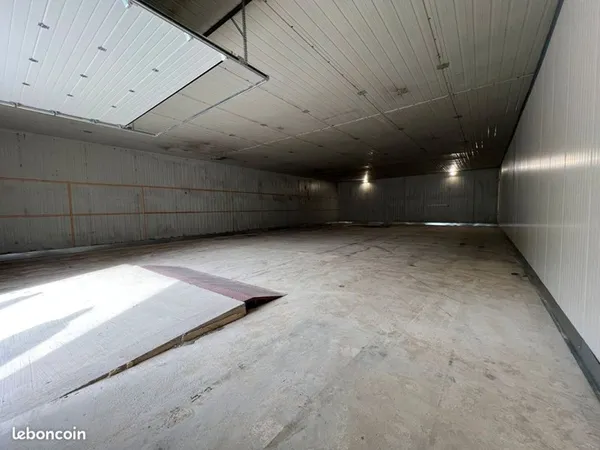 Local commercial 324 m² CHALONS EN CHAMPAGNE