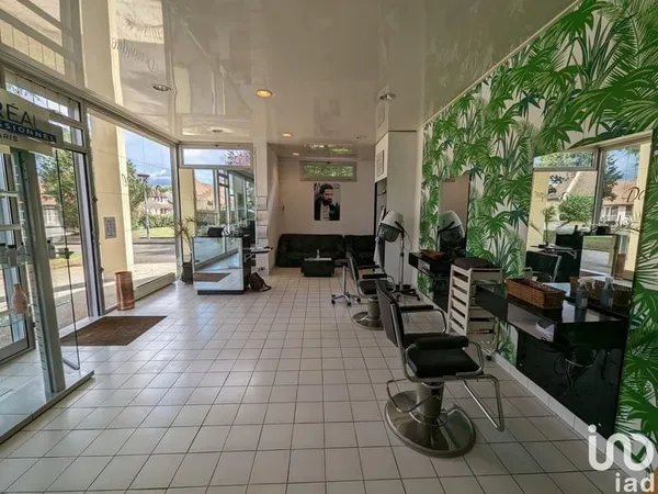 Local commercial 43 m²