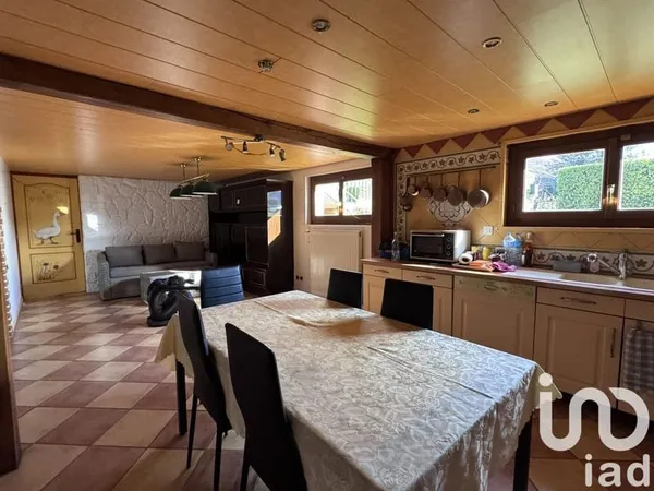 Vente Maison de village 7 pièces