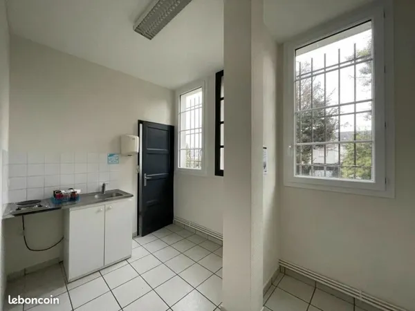 LOCAL COMMERCIAL 43 m² SAINT NAZAIRE