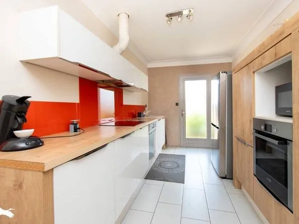 Maison de plain-pied 5 pièces 155 m²