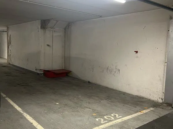 Stationnement Location Courbevoie   85€