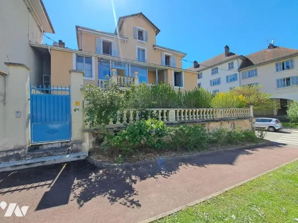 Maison 7 pièces 122 m²