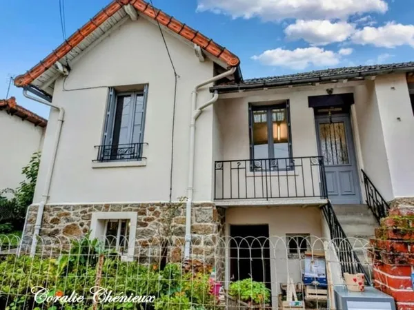 Petite maison pleine de charme vendue meublée