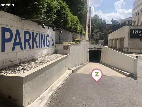 Parking Vanves