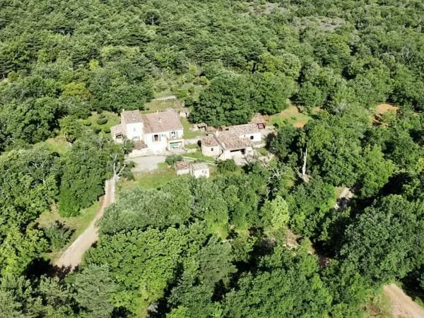 Maison 5 pièces 225 m²