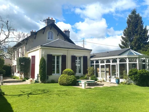 Vends maison - 203m²