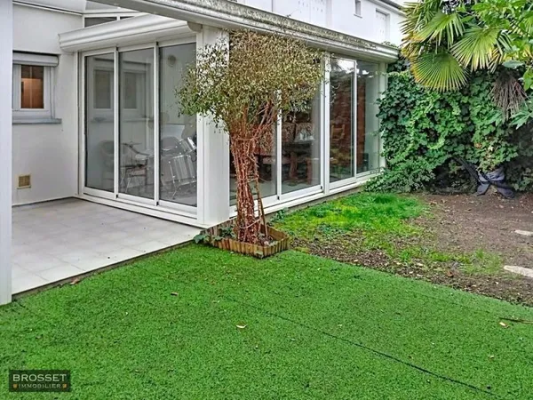 Maison Vente Tours 5p 110m² 302100€