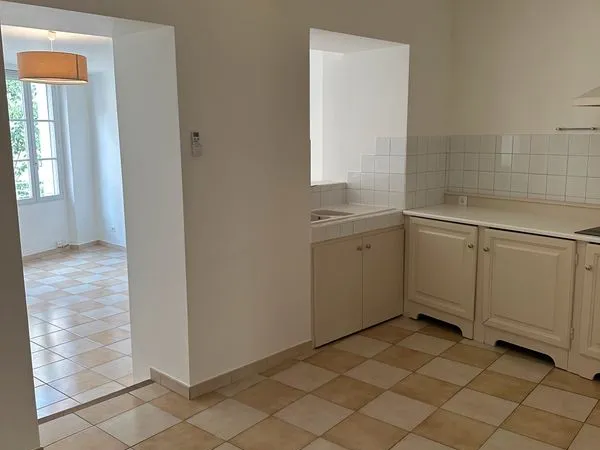Carpentras, superbe appartement P2 54 m2