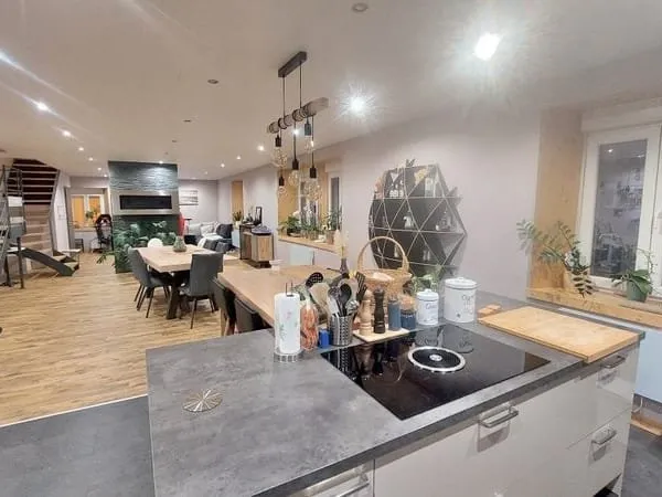 Appartement Duplex à Maiche - 5 pièces -142 m2
