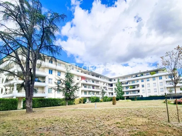 Appartement 5 pièces 83 m²