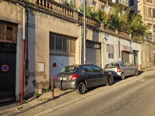 Location atelier / garage