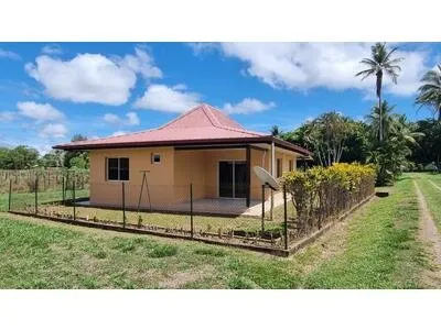 A LOUER - Villa T4 - MATOURY
