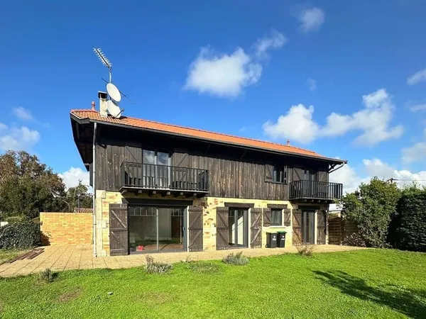 Maison 6 pièces 144 m²