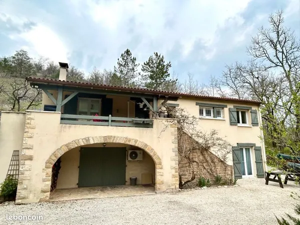 Maison CAHORS 140 m2