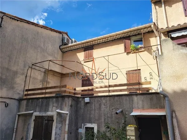 LOCATION T2 + TERRASSE