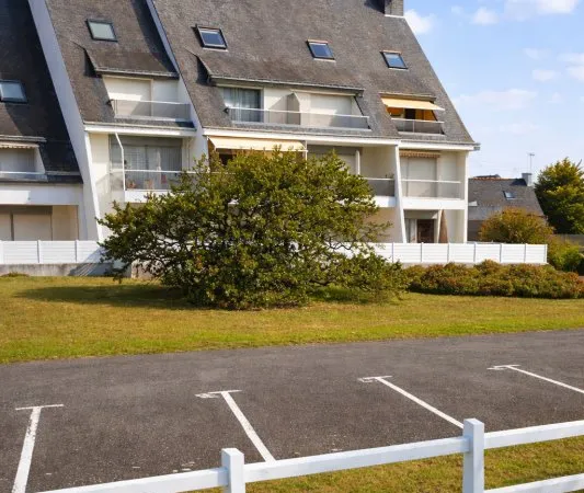 Studio 1 pièce 13 m²
