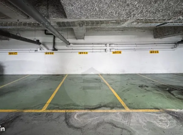 VENTE PLACE DE PARKING au -1 d'un parking sécurisé (Faubourg de l'Arche)