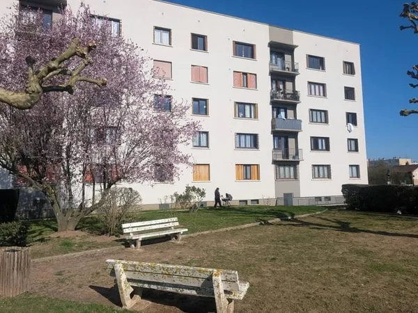 APPARTEMENT CENTRE VILLE