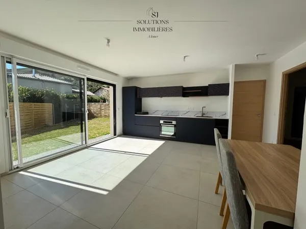 À louer - Appartement T3 meublé avec jardin, cave et garage