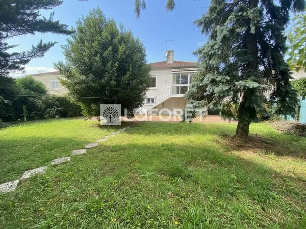 Maison Cognac 5 pièce(s) 90 m2