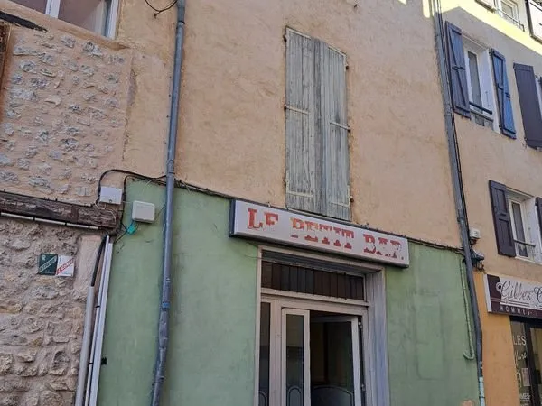 Maison de village-VEYNES
