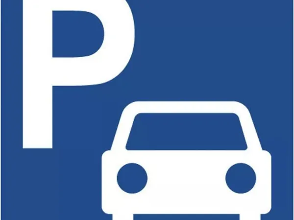Place de parking privative avec stop car