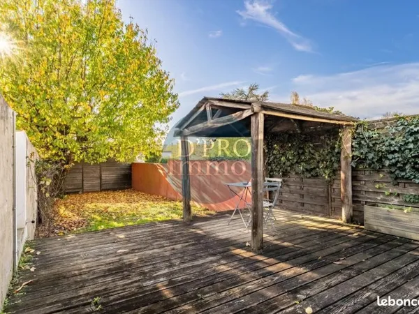 Maison 5 pièces 110 m²