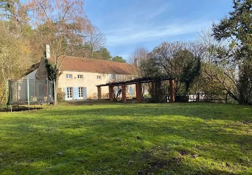 Propriété 13 pièces 300 m²