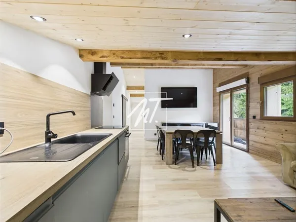 Penthouse à vendre 145 m2 (116 m2 Loi Carrez env.) Les Gets