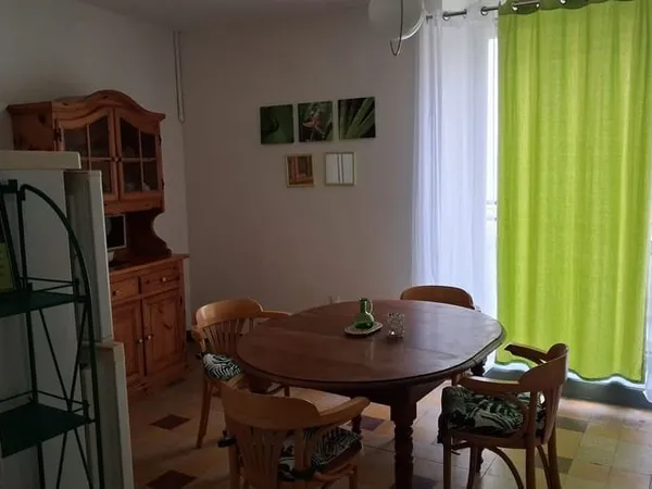 Appartement 1 pièce 66 m²
