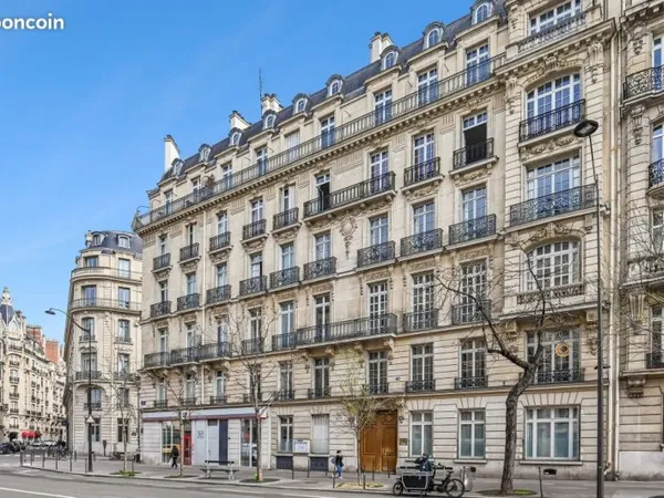 Bureaux 222 m²