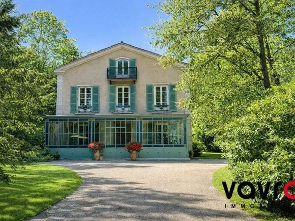 Maison 13 pièces 500 m²