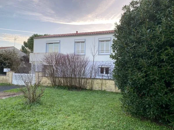 Maison 6 pièces 80 m²