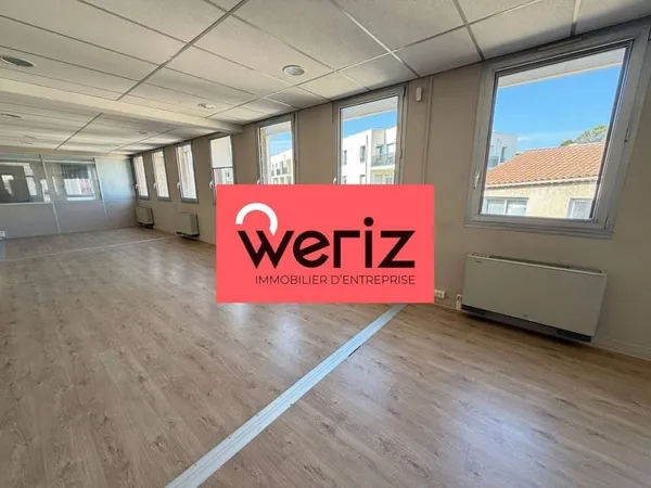 Bureaux 345 m²