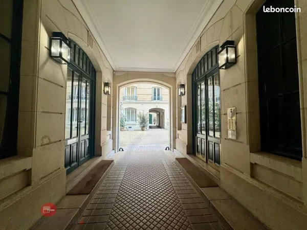 Bureaux 293 m² PARIS