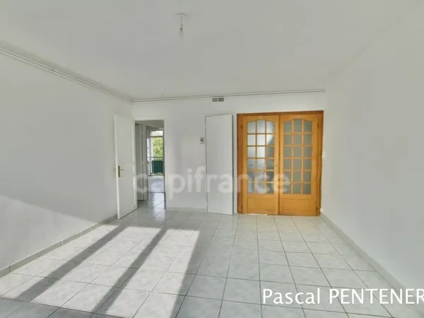 A vendre Appartement T4 Traversant à Vénissieux, Quartier Gabriel Péri
